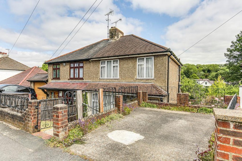 Images for Mosslea Road, Whyteleafe