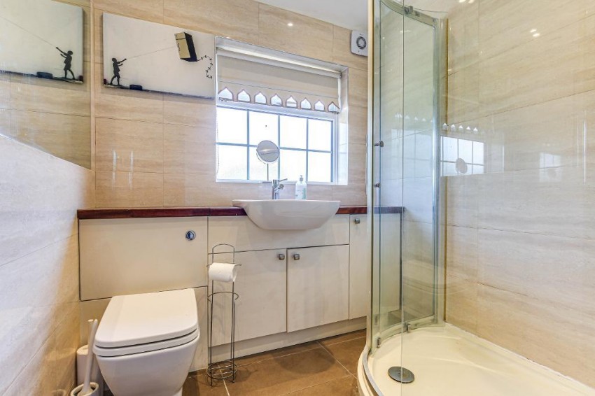 Images for Benhurst Gardens, Selsdon