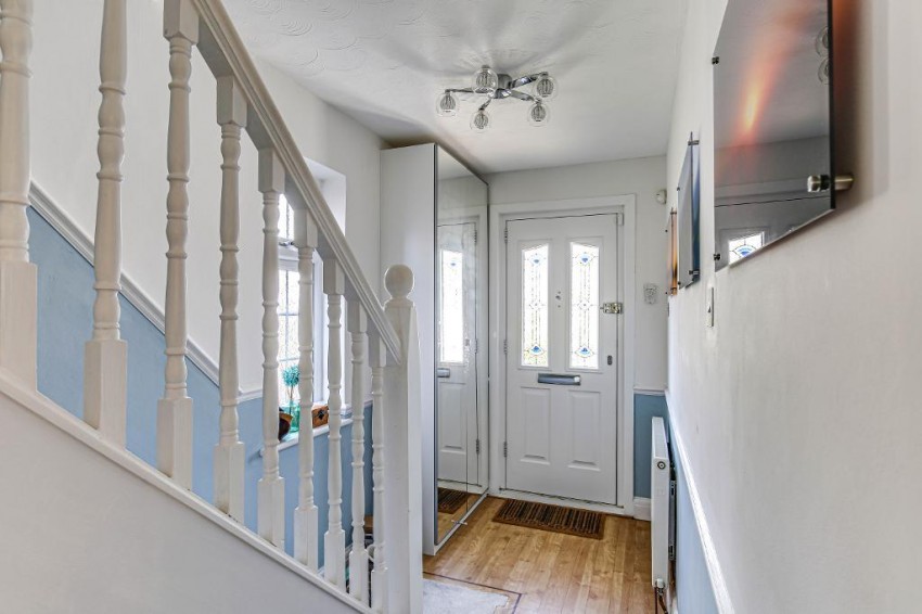 Images for Benhurst Gardens, Selsdon