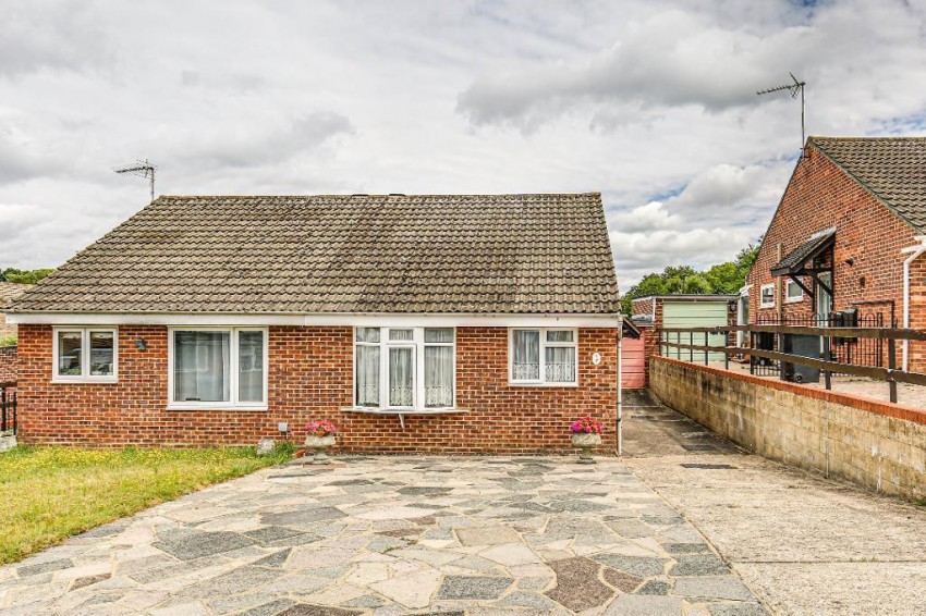 Images for Kittiwake Close, South Croydon
