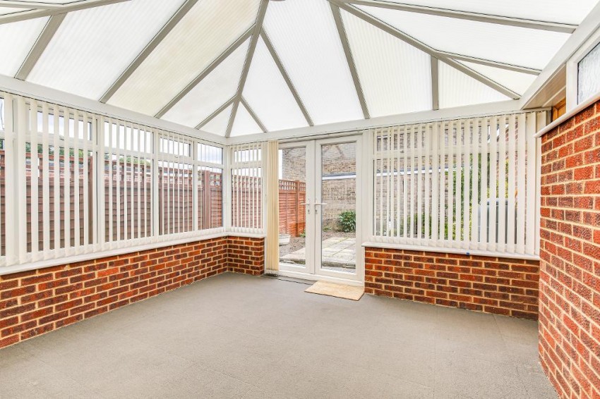 Images for Kittiwake Close, South Croydon