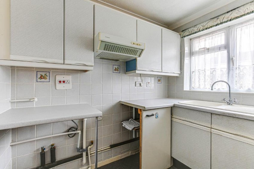 Images for Kittiwake Close, South Croydon