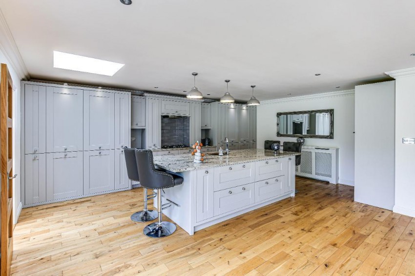 Images for Ewhurst Avenue, Sanderstead