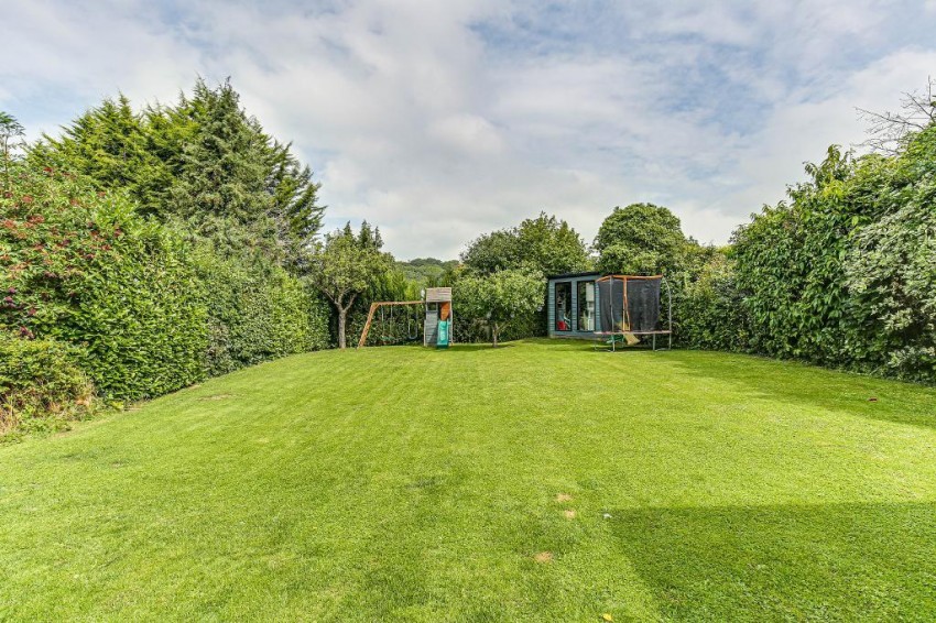 Images for Ewhurst Avenue, Sanderstead