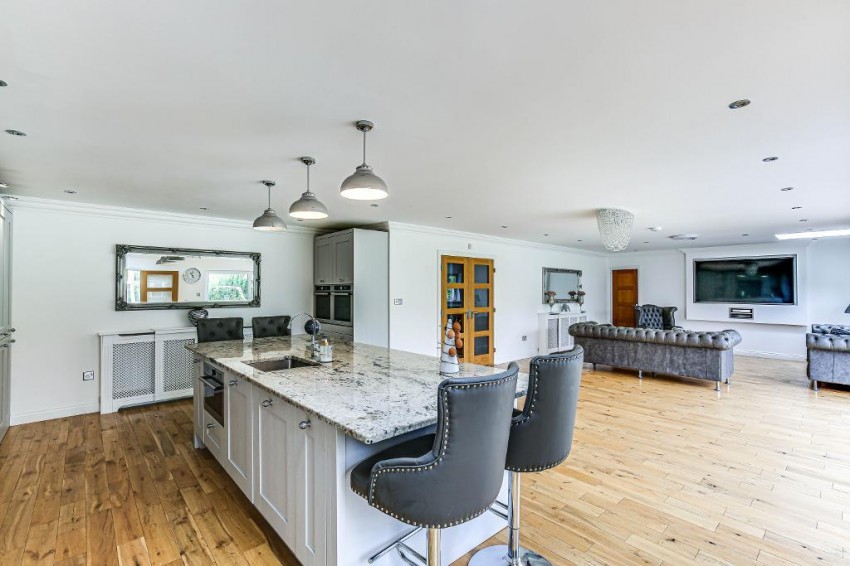 Images for Ewhurst Avenue, Sanderstead