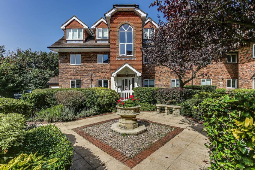 Images for Sanderstead, South Croydon