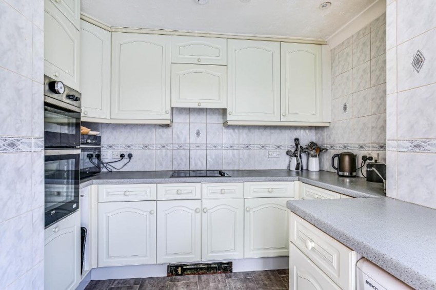 Images for Kingswood Avenue, South Croydon