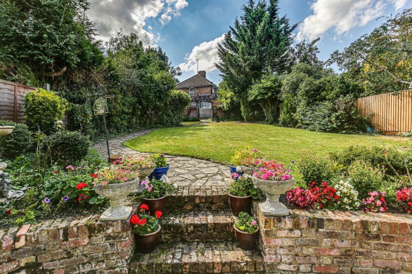 Images for Crossways, South Croydon