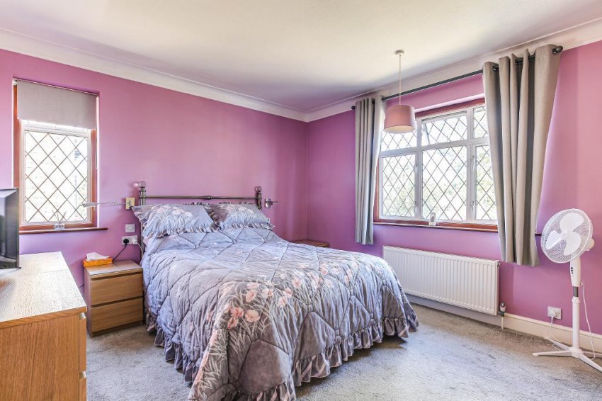 Images for Crossways, South Croydon