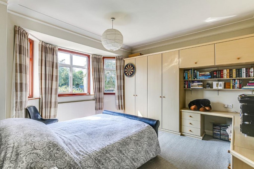 Images for Crossways, South Croydon