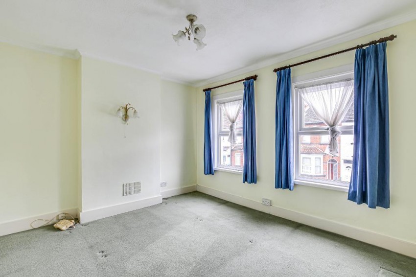 Images for Wyche Grove, South Croydon