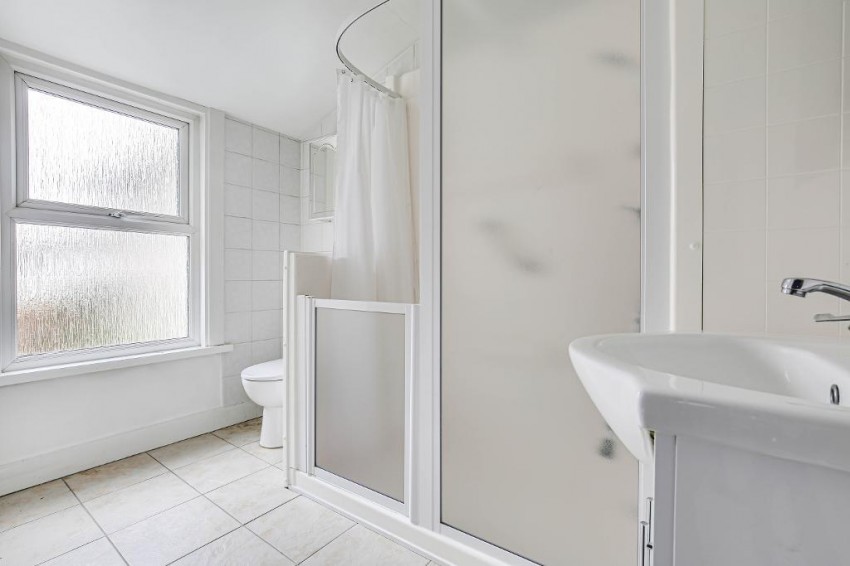 Images for Wyche Grove, South Croydon