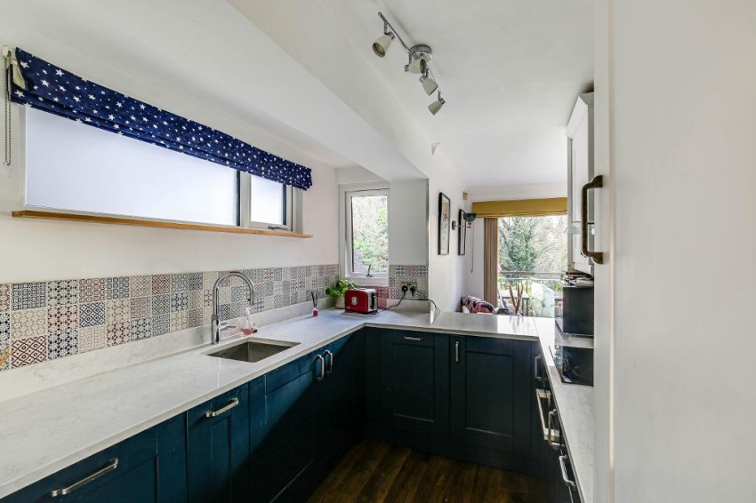 Images for Succombs Place, Warlingham