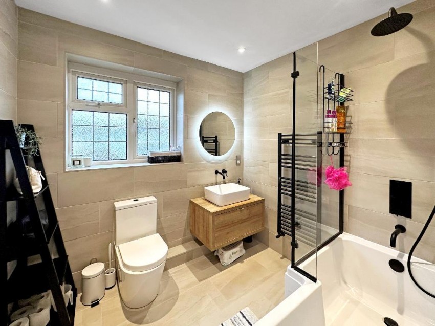 Images for Hilton Way, Sanderstead
