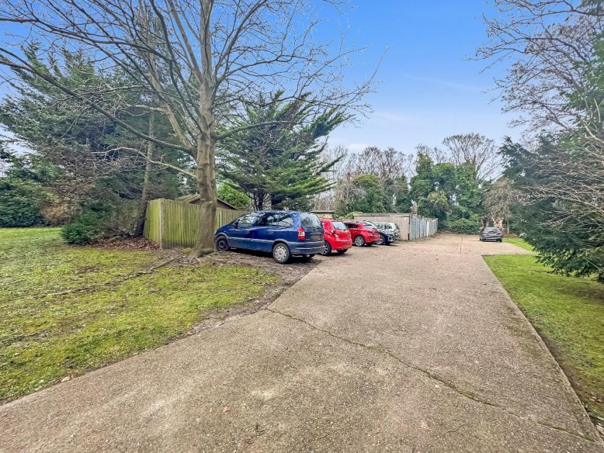 Images for Harewood Road, South Croydon
