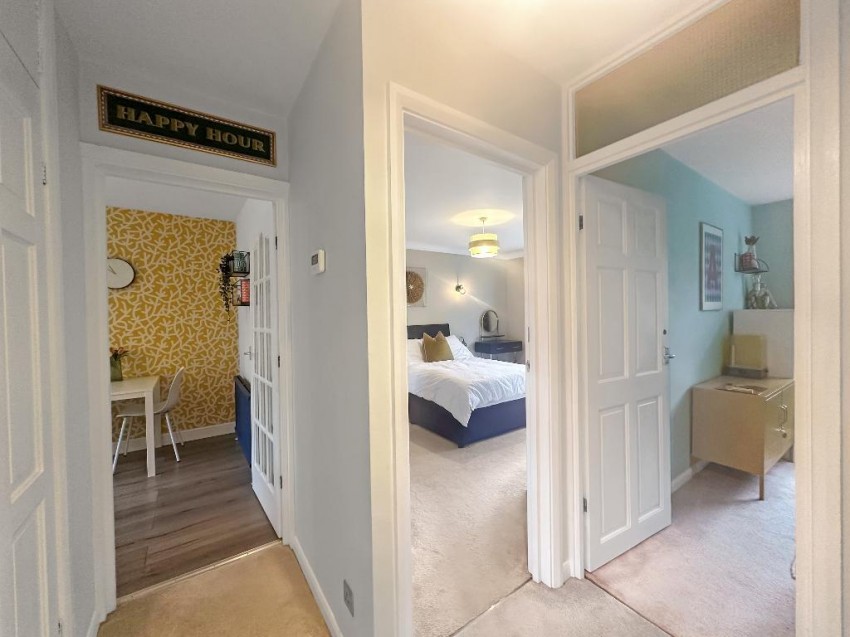 Images for Harewood Road, South Croydon