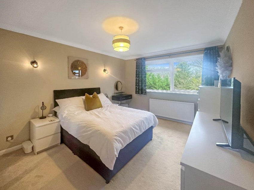 Images for Harewood Road, South Croydon