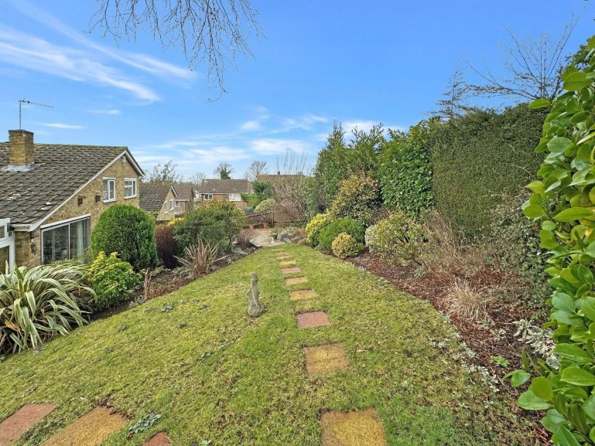 Images for Bench Field, South Croydon