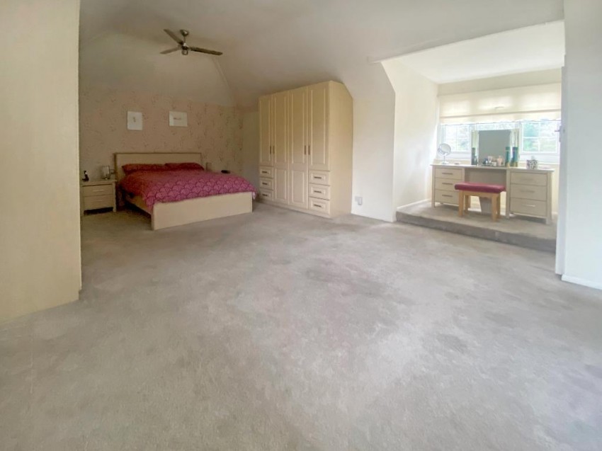 Images for Kingswood Way, South Croydon
