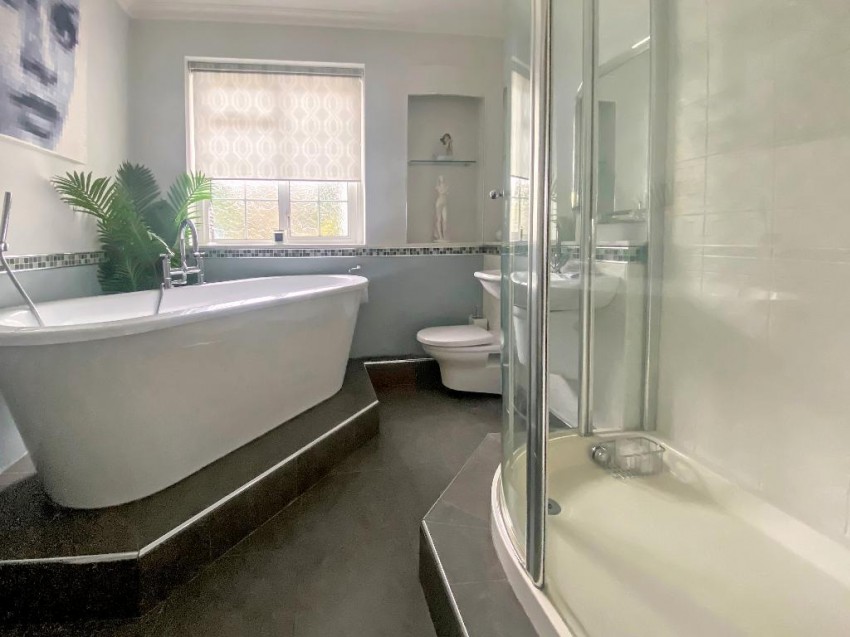 Images for Kingswood Way, South Croydon