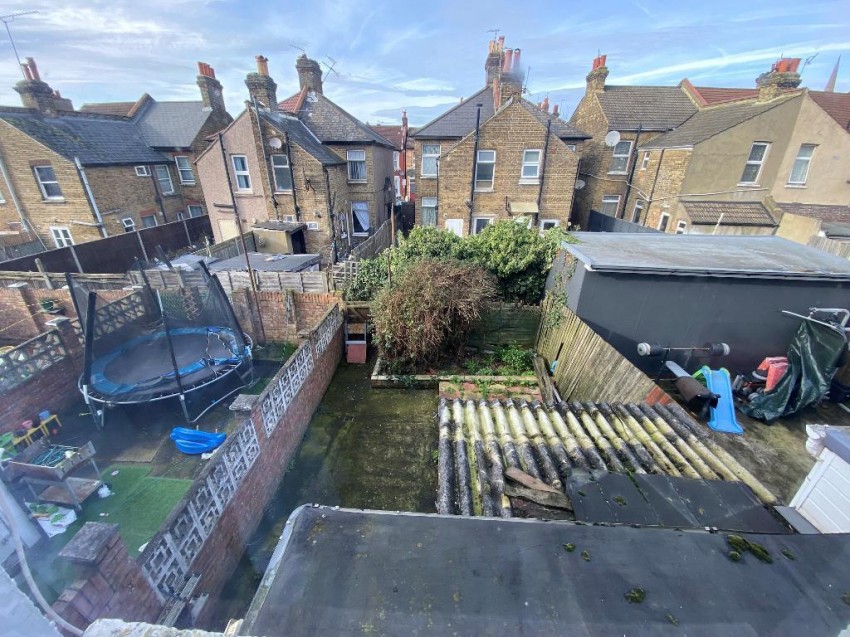 Images for Pemdevon Road, Croydon