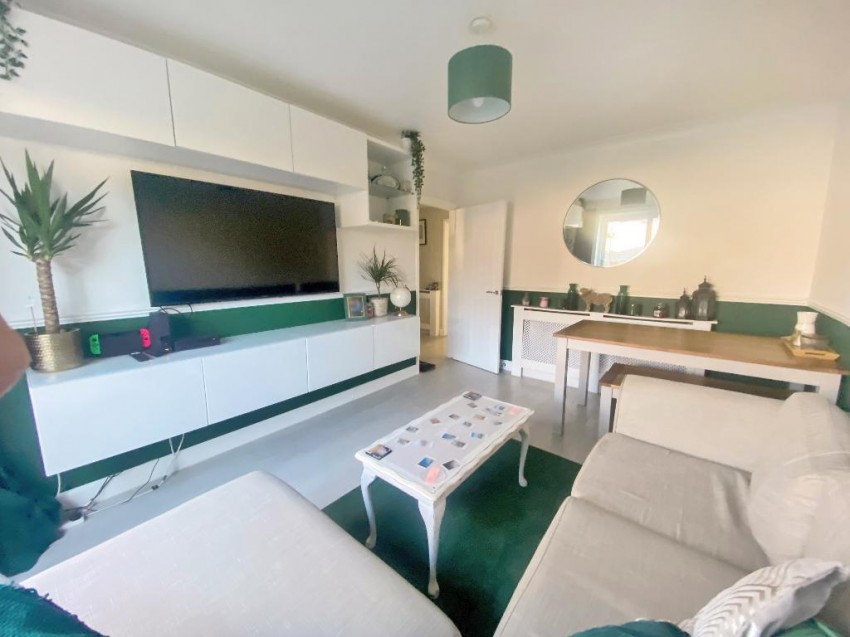 Images for Swallowdale, South Croydon