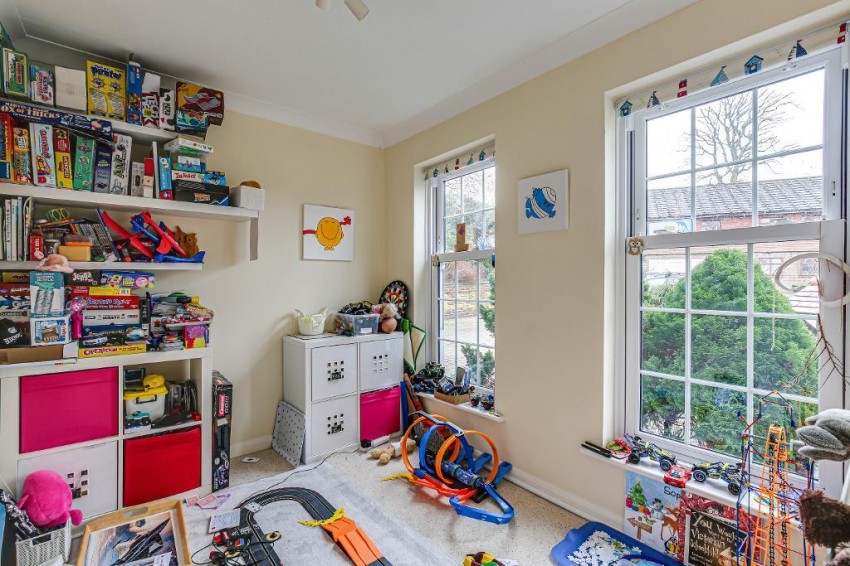 Images for Hillbury Road, Warlingham