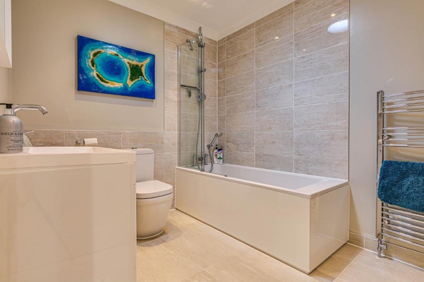 Images for Hillbury Road, Warlingham