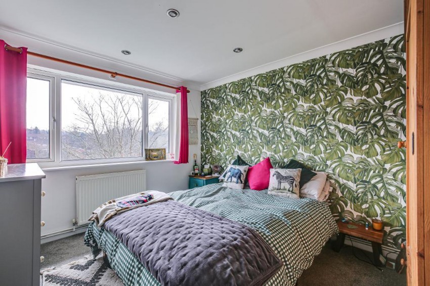 Images for Middlefields, Croydon