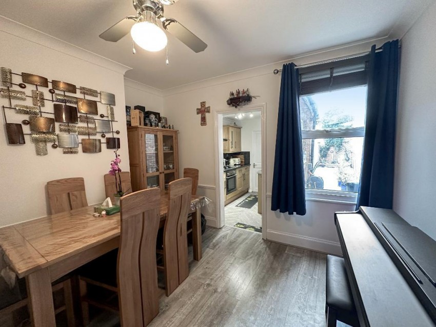 Images for Sanderstead Road, South Croydon