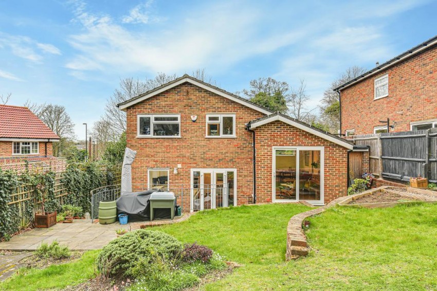 Images for Bench Field, South Croydon