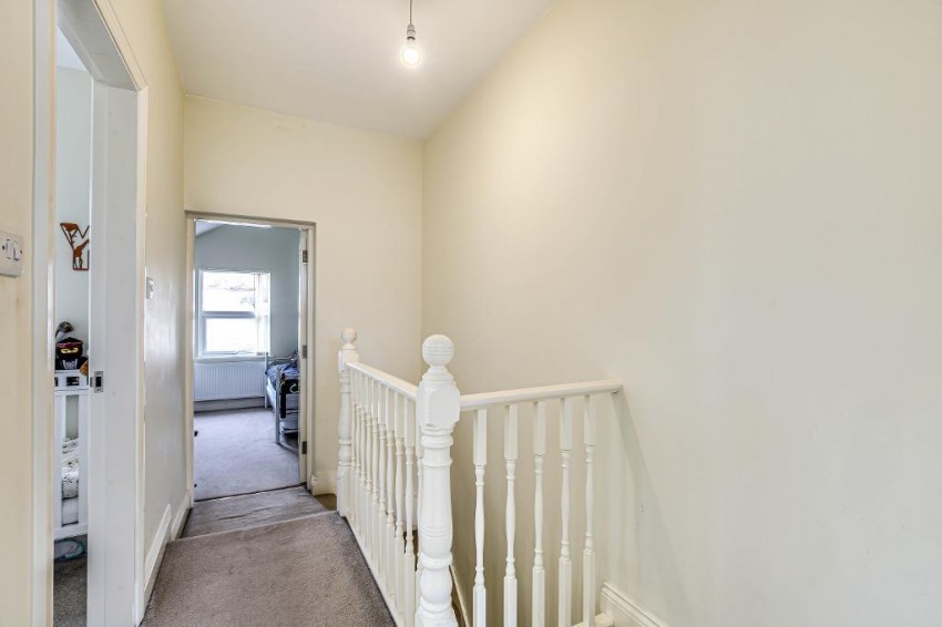 Images for Dennett Road, Croydon