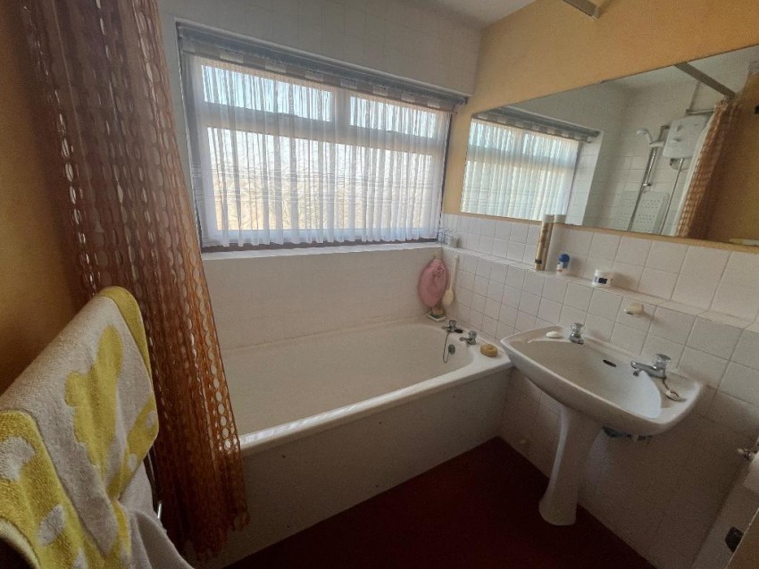 Images for Courtwood Lane, Croydon