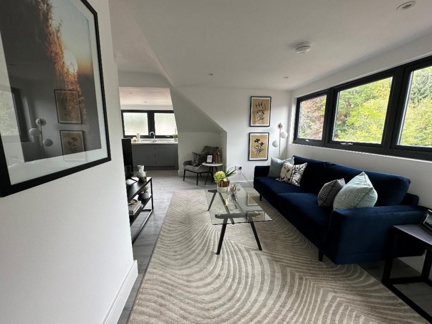 Images for Whyteleafe Hill, Whyteleafe