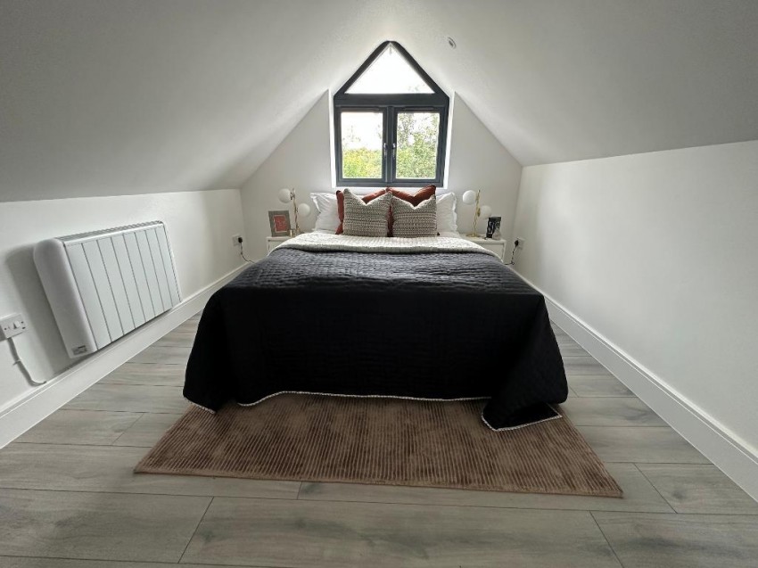 Images for Whyteleafe Hill, Whyteleafe