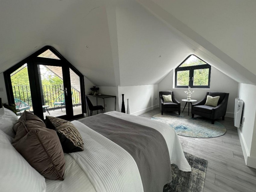 Images for Whyteleafe Hill, Whyteleafe