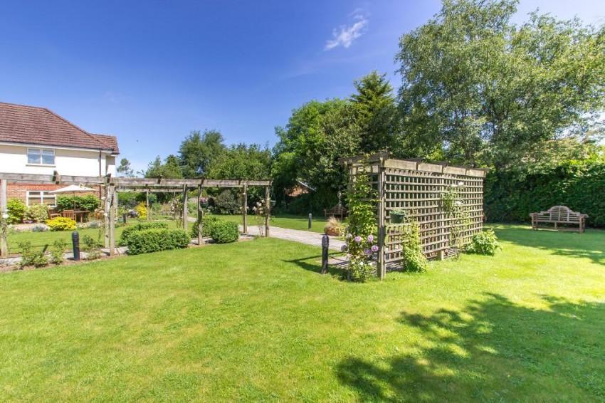 Images for Limpsfield Road, Warlingham