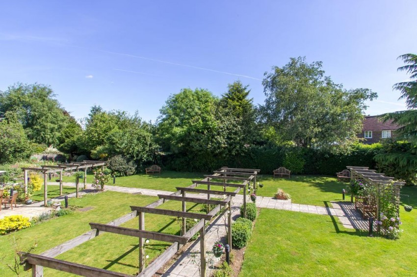 Images for Limpsfield Road, Warlingham