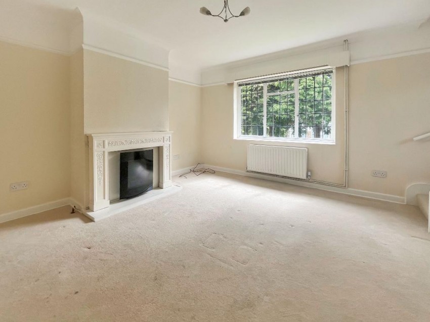 Images for Swallowdale, Selsdon