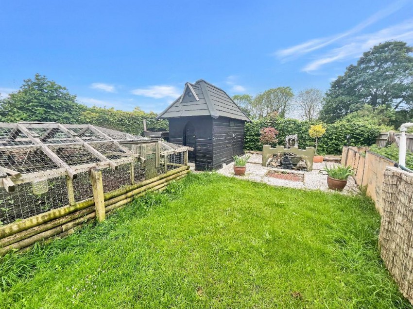 Images for Queenhill, Selsdon