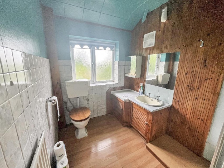 Images for Queenhill, Selsdon