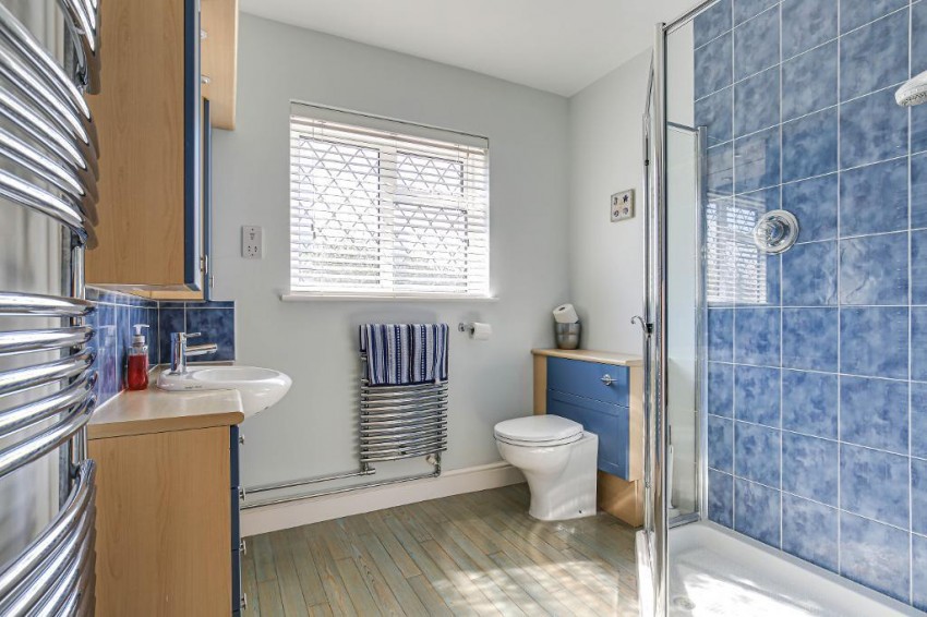 Images for Ewhurst Avenue, Sanderstead
