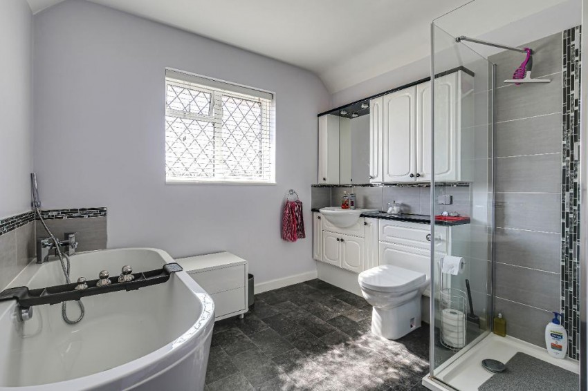 Images for Ewhurst Avenue, Sanderstead