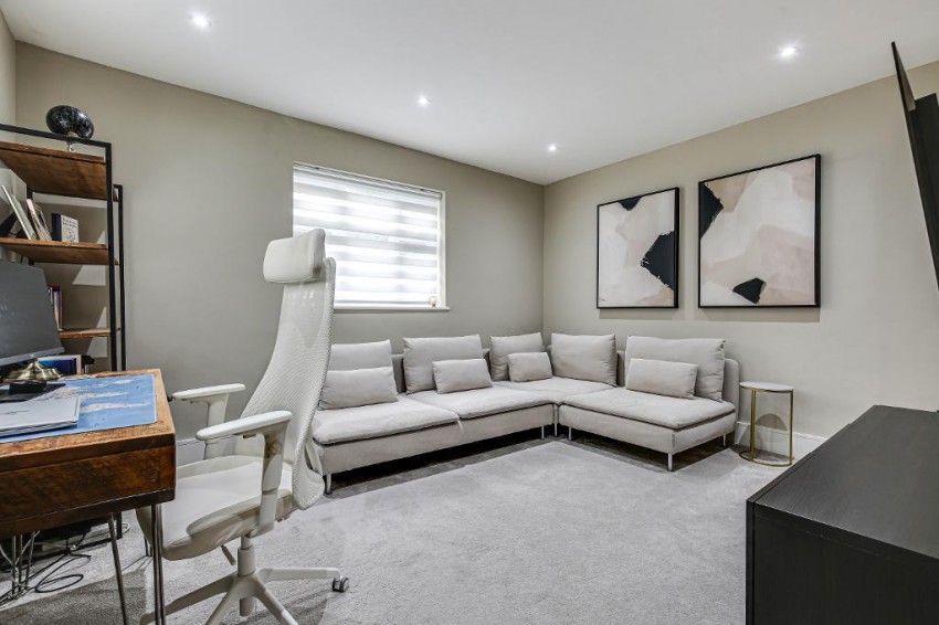 Images for Briton Close, Sanderstead