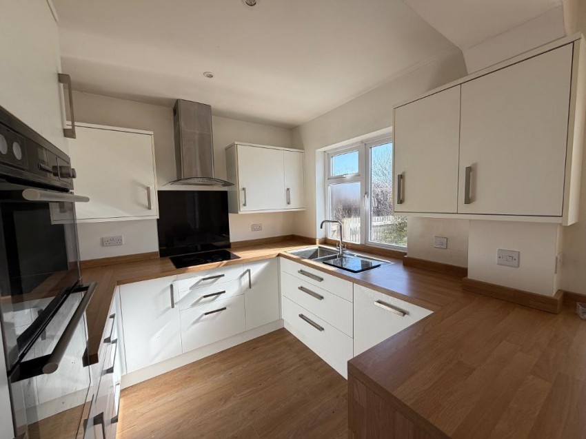 Images for Benhurst Gardens, Selsdon