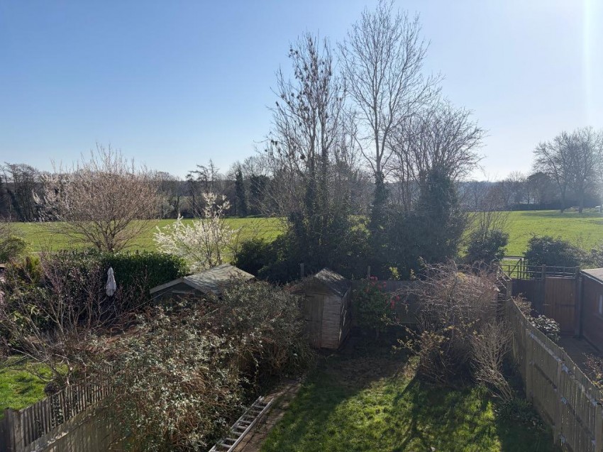 Images for Benhurst Gardens, Selsdon