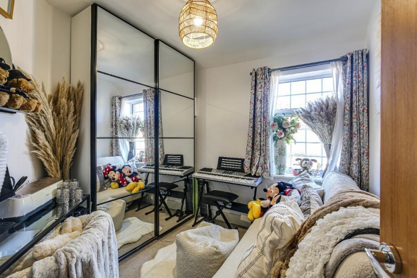 Images for Homestead Road, Caterham