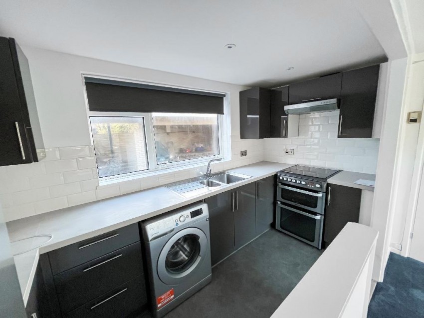 Images for Cascades, Selsdon
