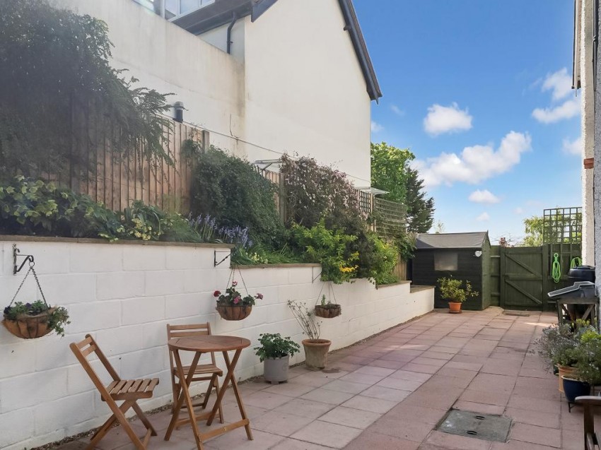 Images for Heathhurst Road, South Croydon