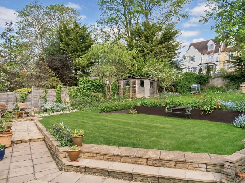 Images for Heathhurst Road, South Croydon